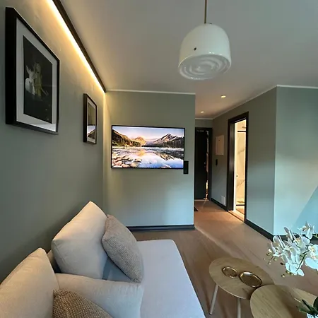Authentic Historic Luxury House Semesterbostad Bergen